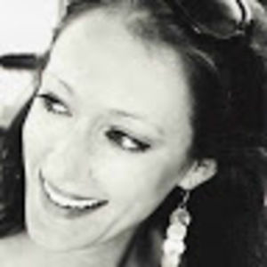 Meet your Posher, Lea